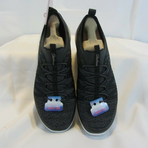 Skechers Women's Arya Air-Cooled Memory Foam Slip On Shoes NIB - Black - Picture 2 of 11